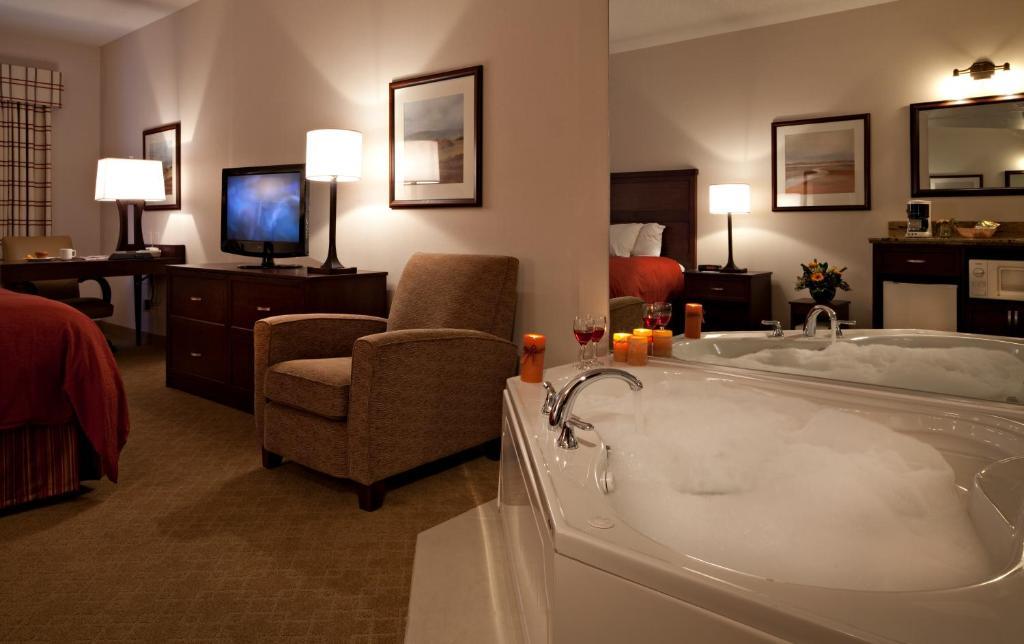 Country Inn & Suites By Radisson, Calgary-Northeast Номер фото